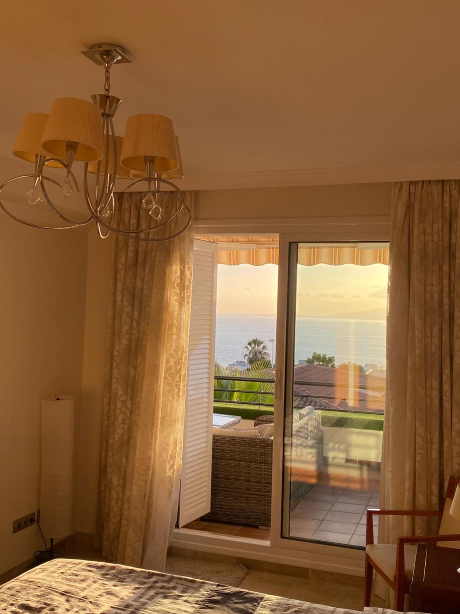 Apartment With Spectacular View In Puerto Santiago Puerto de Santiago  Exteriör bild