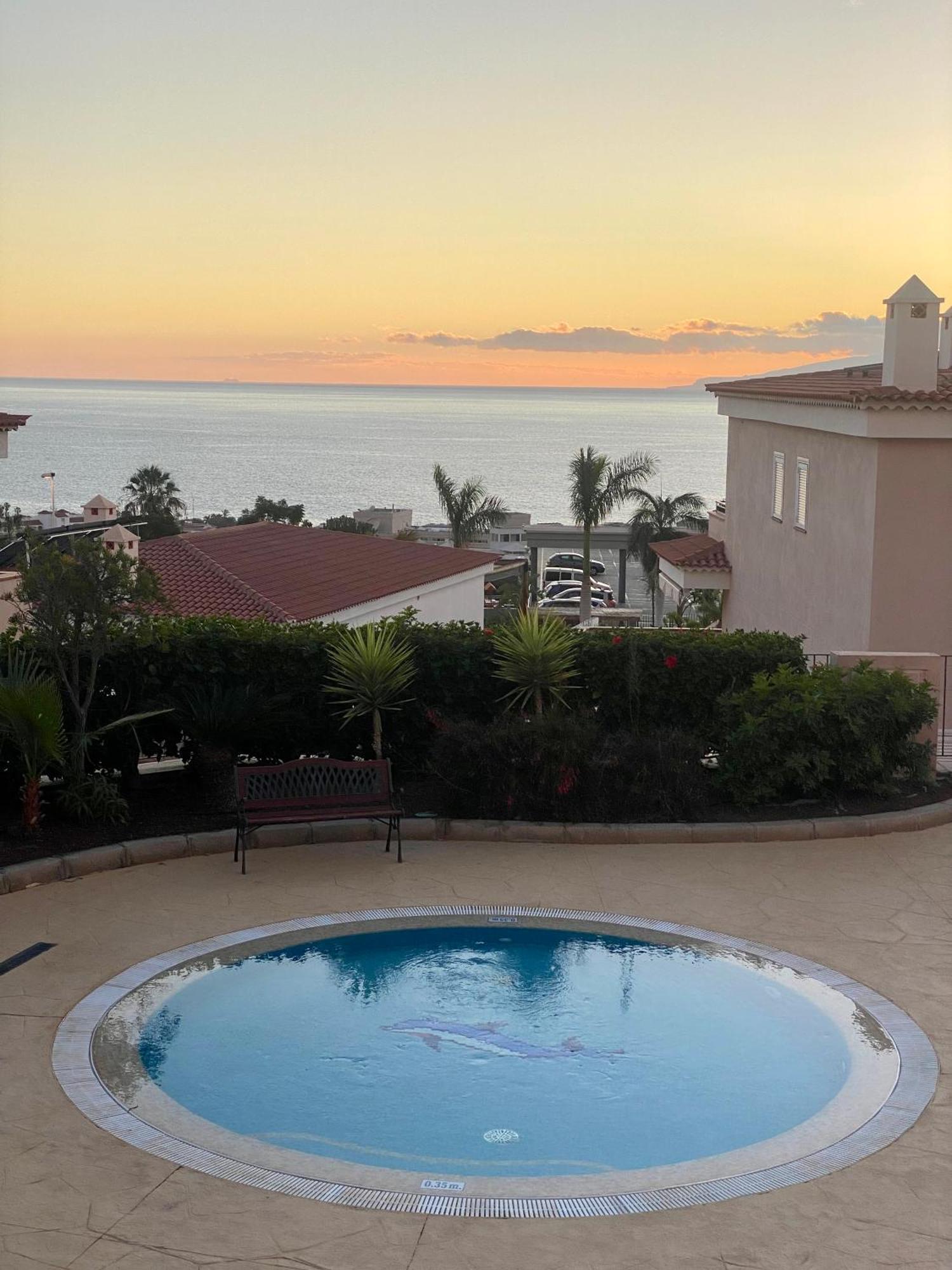 Apartment With Spectacular View In Puerto Santiago Puerto de Santiago  Exteriör bild